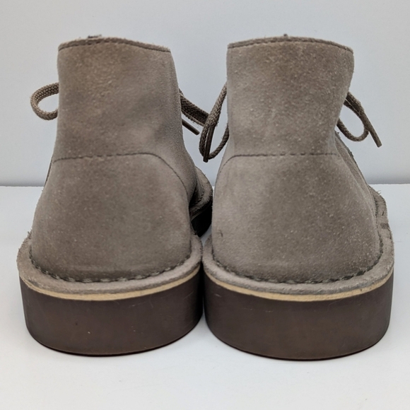 Clarks Acre Bridge taupe suede desert ankle boots lace up womens size 6.5 - Picture 5 of 7